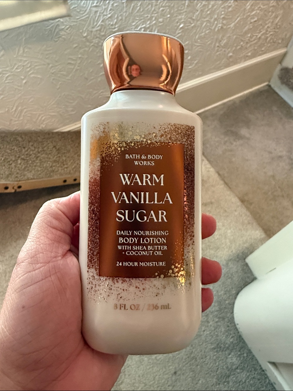 Bath & Body Works Warm Vanilla Sugar Body Lotion - Cream & Gold